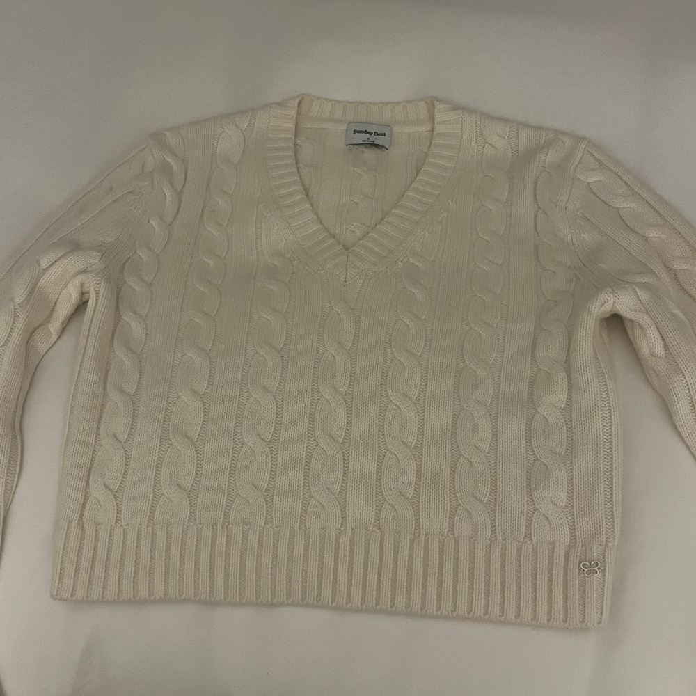 Aritzia sweater